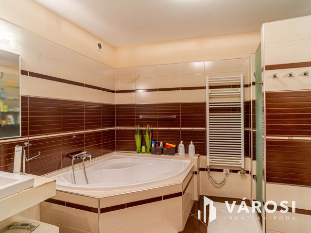 Pazar lakás a Teleki Utcában