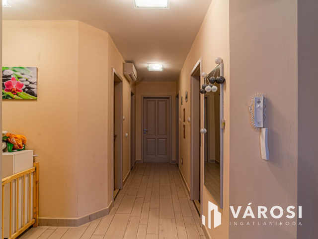 Pazar lakás a Teleki Utcában