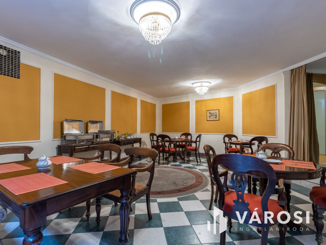 Családias HOTEL eladó Szentendrén pár percre a Dunaparttól!