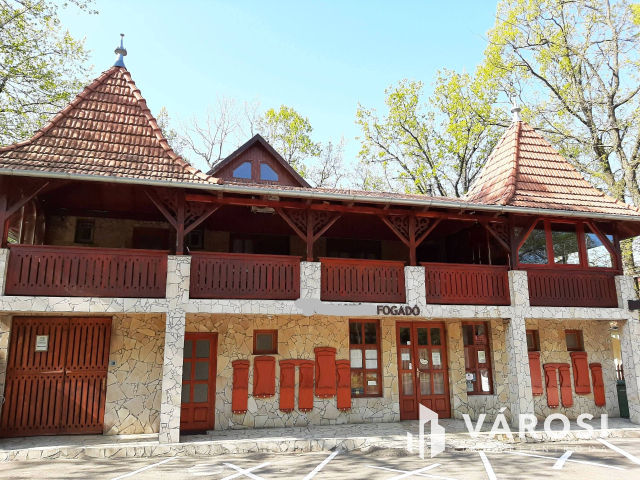 Fogadó alternatív fűtéssel a gyógyfürdő mellett