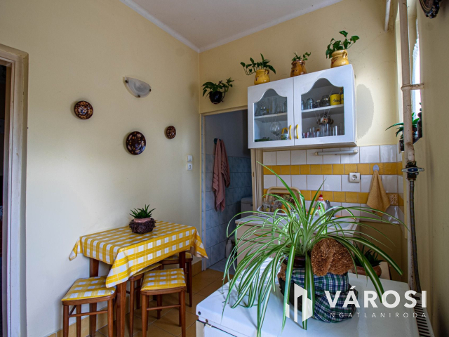 2 generációs ház a belváros közelében