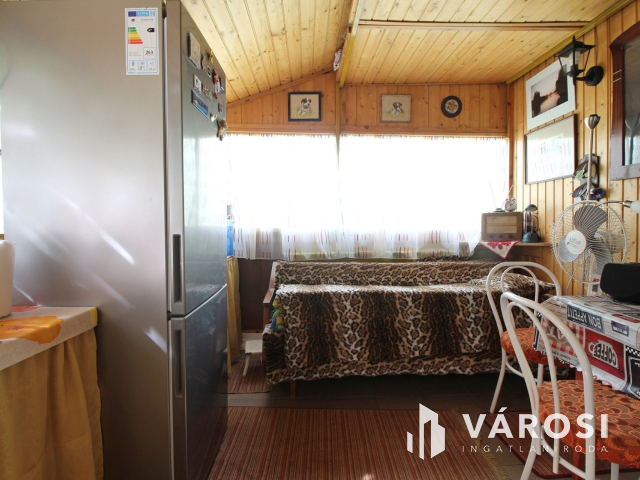 Édenkert Szeged kedvelt üdülő övezetében