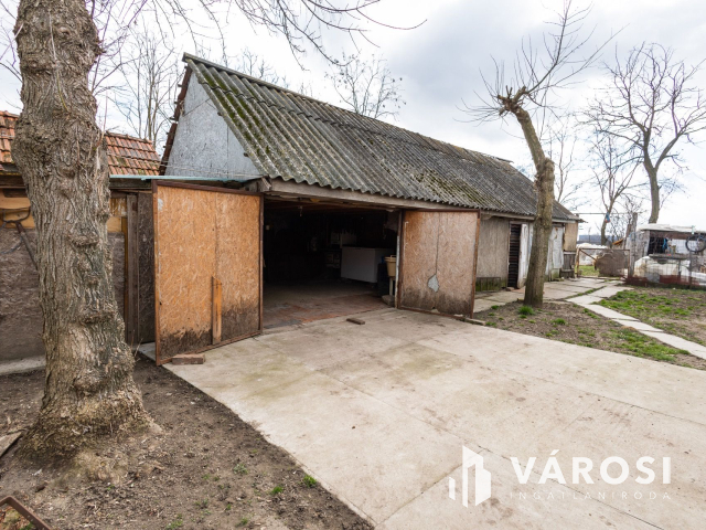 Gazdálkodni szeretne? Mutatok egy tanyát!