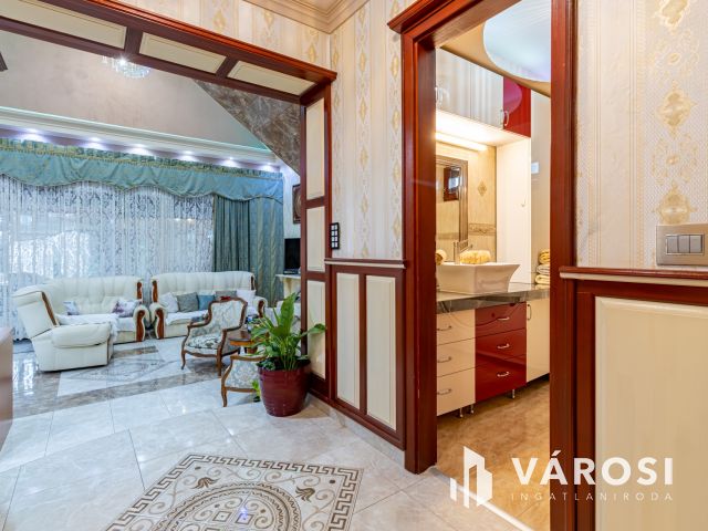 Wellnessház kiadó Fóton