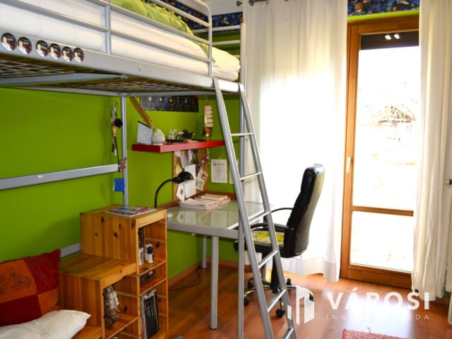 Neves tervező munkája eladó Nemesvámoson!