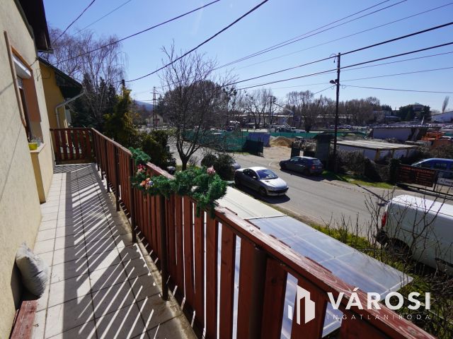 Többgenerációs családi ház Budakeszin!