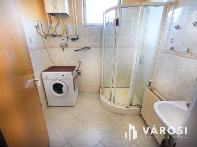 Többgenerációs családi ház Budakeszin!