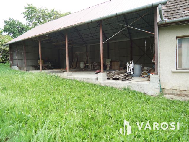 Zalaegerszeg, Csácsi városrészében, eladó családi ház!