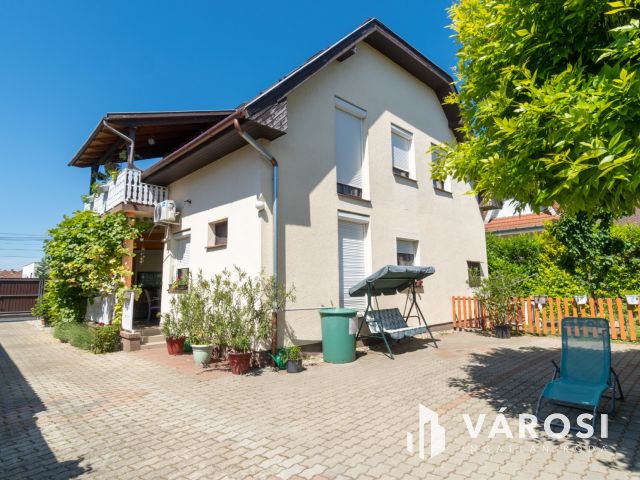 Impozáns családi ház Siófokon