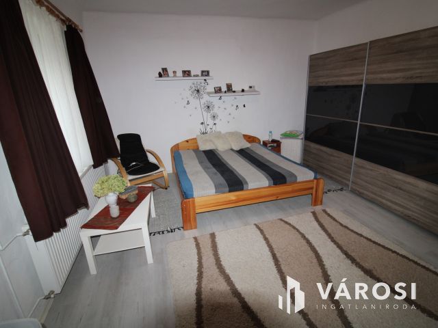 Családi ház Gyulaváriban.