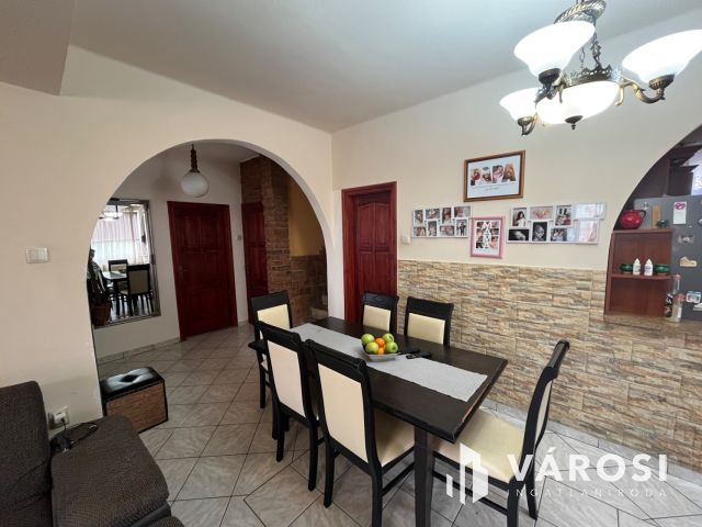 Debrecen Mellett, Bocskaikertben Jó Ház Eladó!