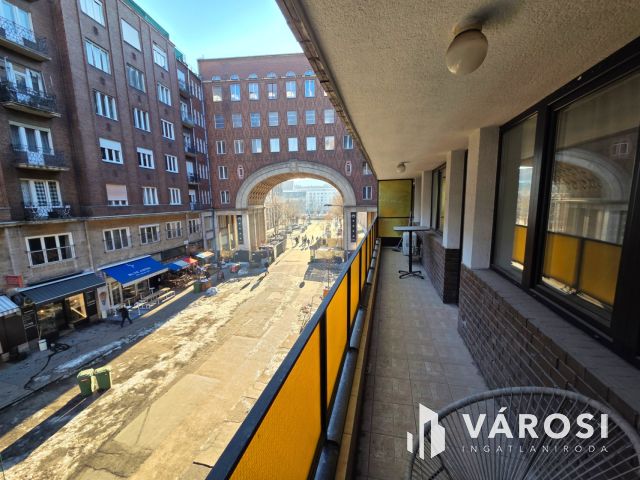 Igényes lakás a Belváros szívében