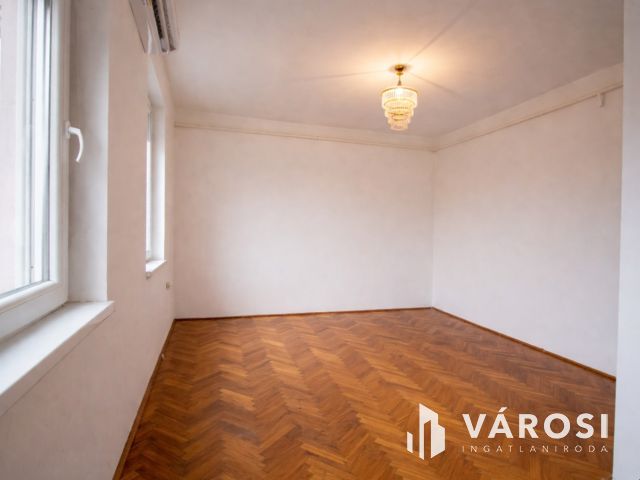 Barátságos téglaház sok lehetőséggel, Újkígyóson