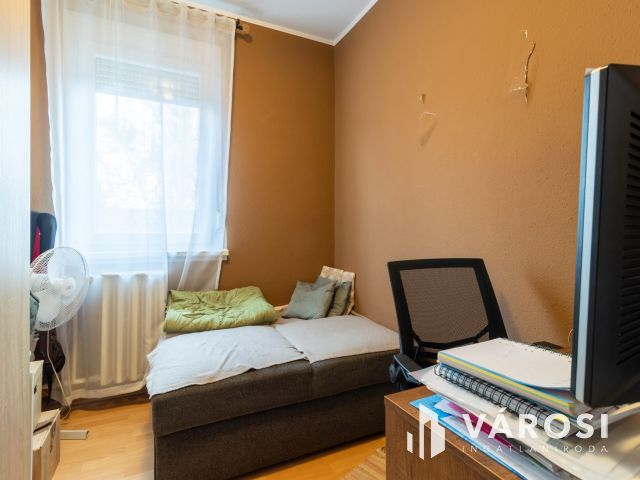 Eladó 2+1 félszobás lakás Óbudán