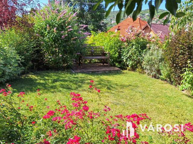 Prémium otthon természetközeli környezetben