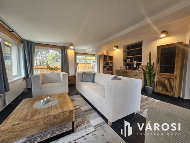 Kiváló, újszerű napelemes ikerfél Széplakon eladó