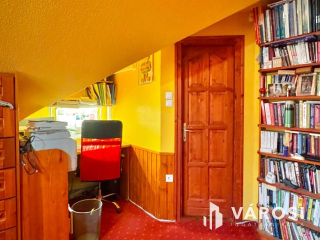 Hangulatos , otthonos családiház szigetszentmiklóson