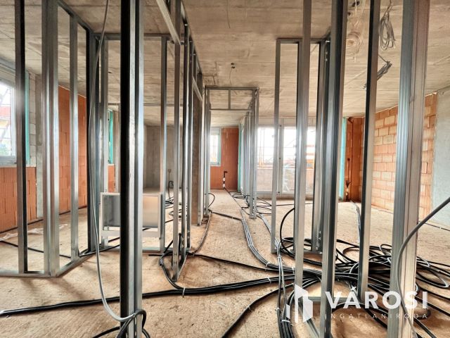 Tetőteraszos álomlakás a Postakertben