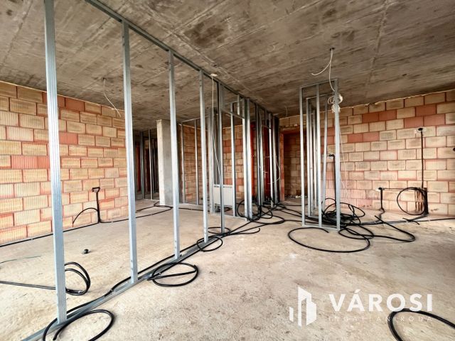 Prémium tetőteraszos lakás – tökéletes panoráma és komfort