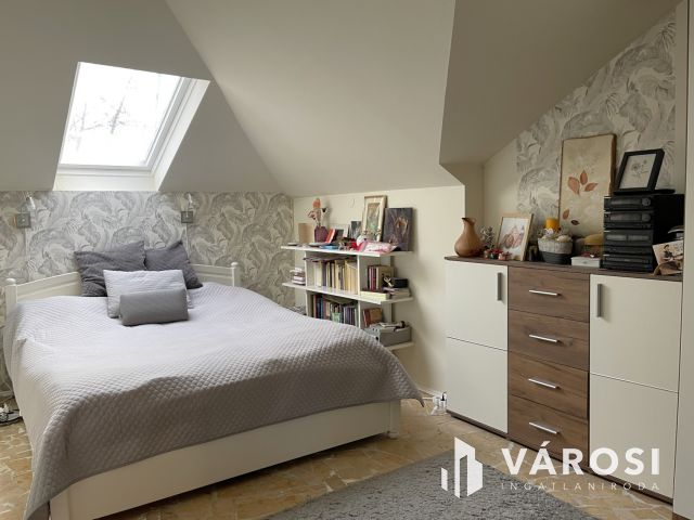 Különleges lakás a belváros szívében