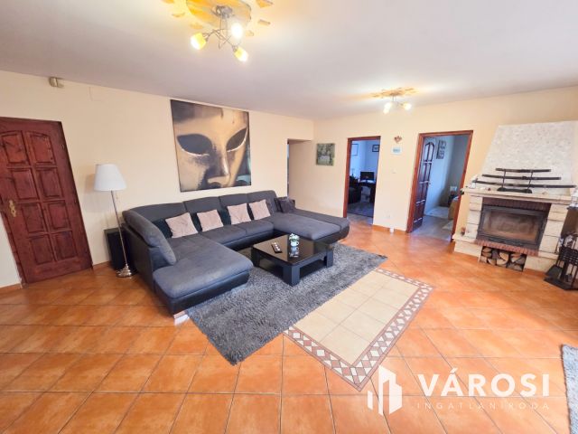 Minden igényt kielégítő családi ház Szigethalmon