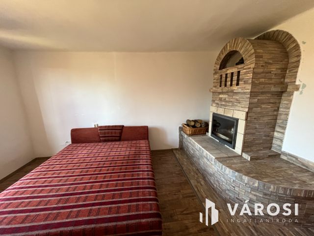 Nyírábrányban Parasztház melléképületekkel Eladó!