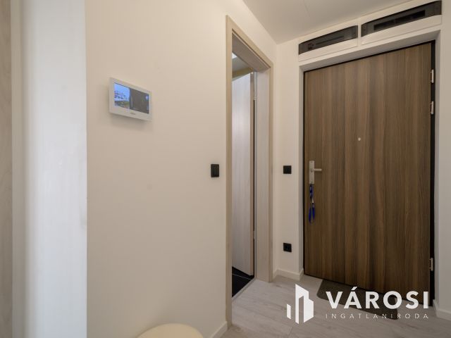 Nagy erkélyes, okosotthon a 13. kerületben