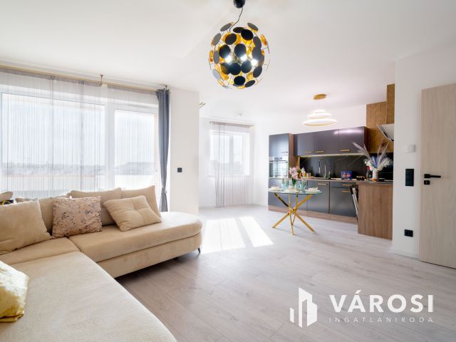 Nagy erkélyes, okosotthon a 13. kerületben