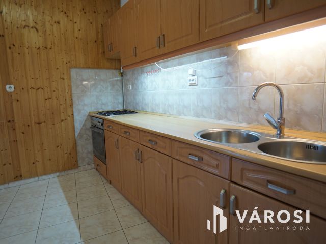 Kiadó lakás az Irtás utcában!