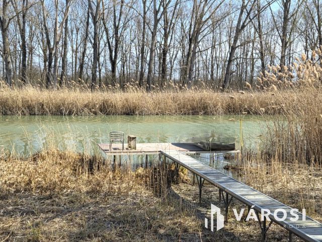 Beleszeretős nyaraló a Keletin-Balmazújváros