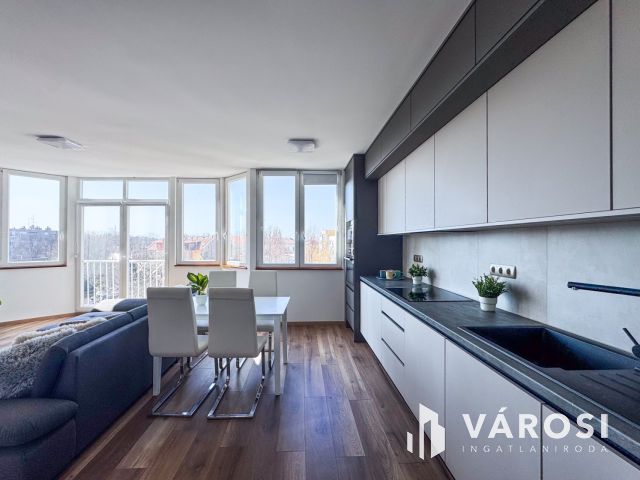 Gyönyörű belvárosi lakás a szökőkútnál