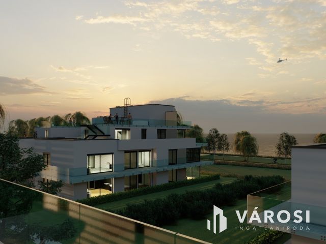 Örökpanorámás penthouse az Ezüstparton