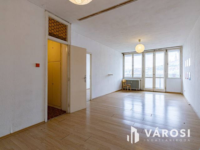 Retró lakás, előkelő helyen, Budai várra panorámával