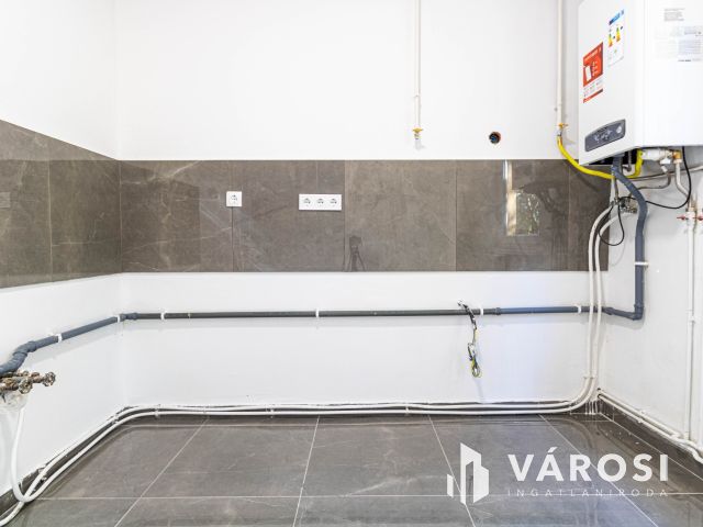 Gyulán a Törökzugi soron felújított lakás eladó